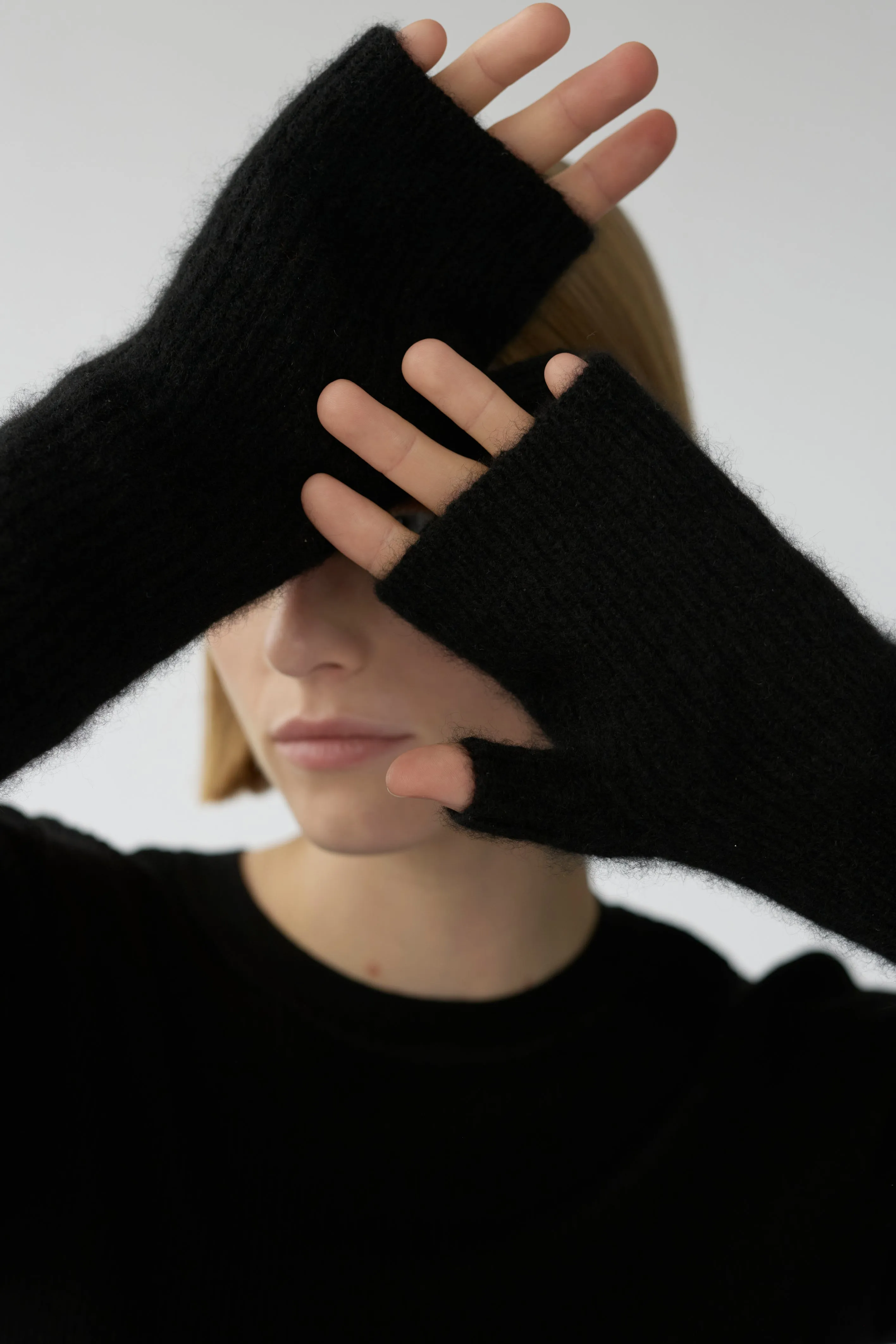 FINGERLESS GLOVES - BLACK - SILK/CASHMERE