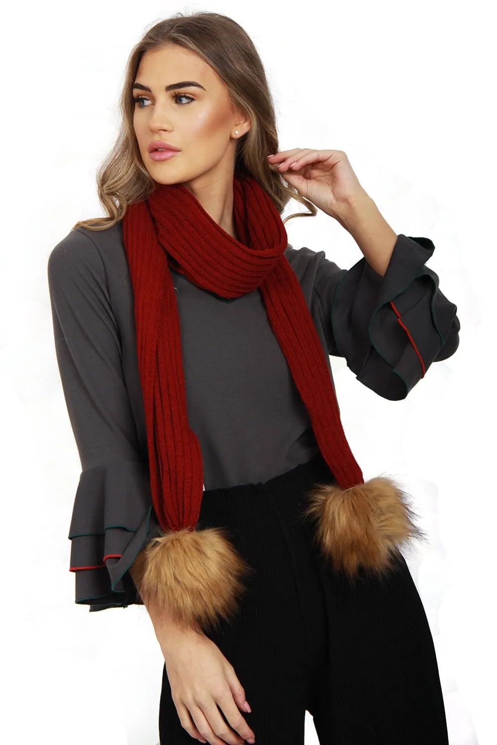 Knitted Faux Fox Fur Pom Pom Scarf