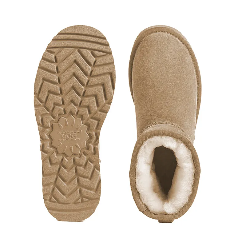 UGG Mini Classic Supreme Platform